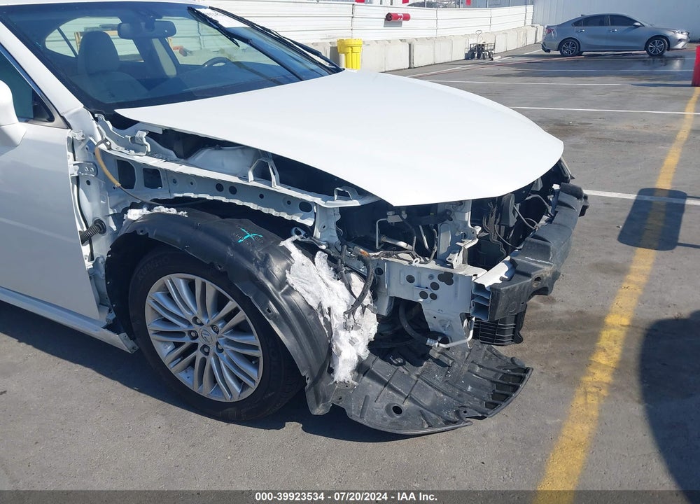 2013 LEXUS ES 350 VIN: JTHBK1GG4D2020739