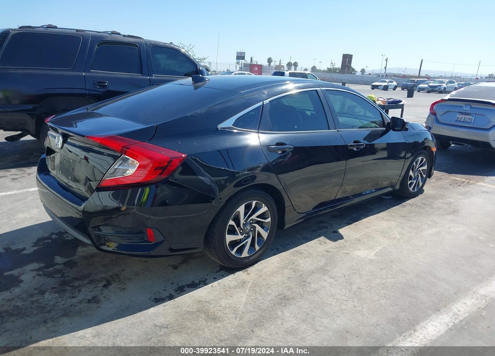2017 HONDA CIVIC EX VIN: 2HGFC2F70HH519219
