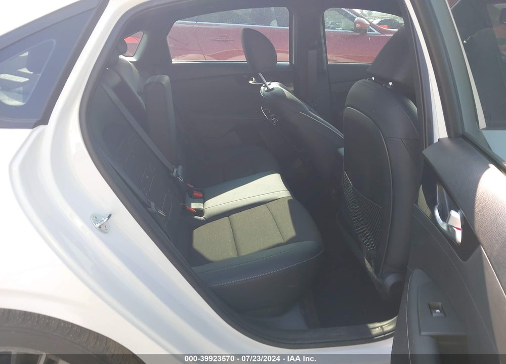 2024 KIA FORTE GT LINE VIN: 3KPF54AD2RE739556