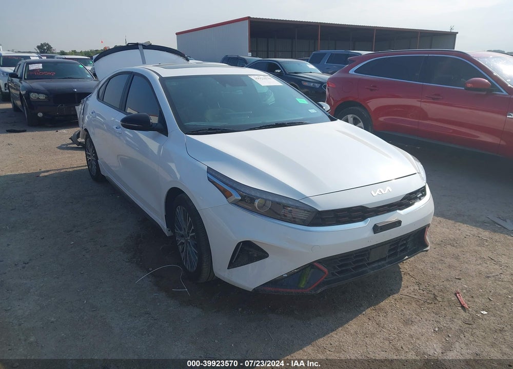 2024 KIA FORTE GT LINE VIN: 3KPF54AD2RE739556