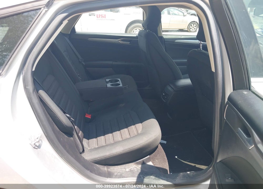 2019 FORD FUSION SE VIN: 3FA6P0H73KR261283