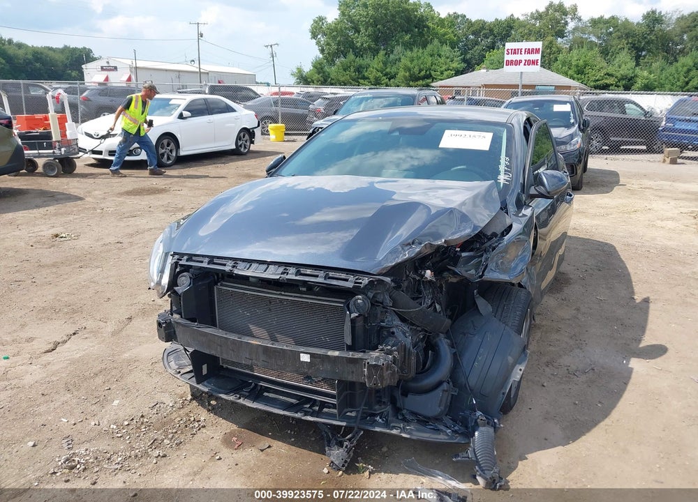 2019 KIA FORTE LXS VIN: 3KPF24AD0KE109100