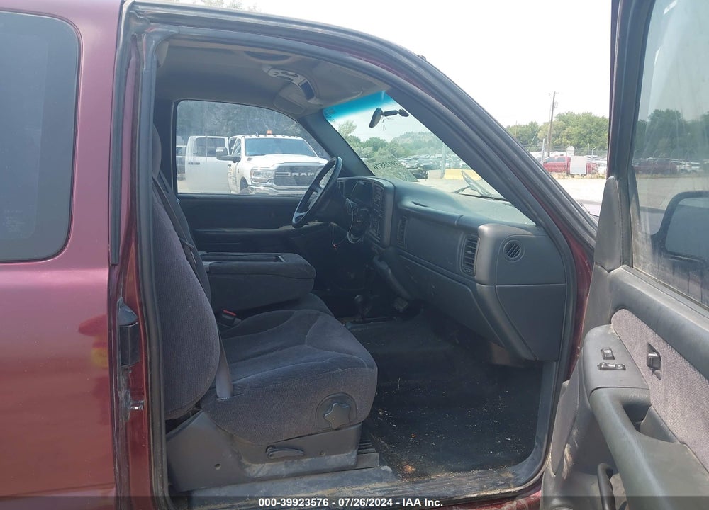 2000 GMC SIERRA 1500 SLE VIN: 2GTEK19T2Y1242503