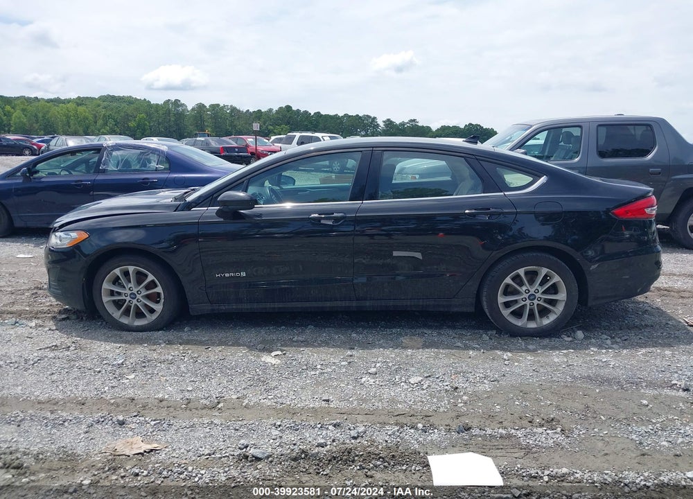 2019 FORD FUSION HYBRID SE VIN: 3FA6P0LU2KR188288