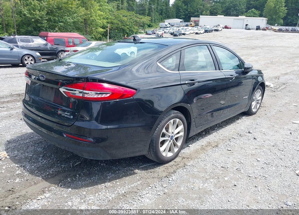2019 FORD FUSION HYBRID SE VIN: 3FA6P0LU2KR188288
