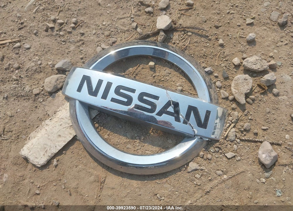 2011 NISSAN ROGUE VIN: JN8AS5MV7BW678055