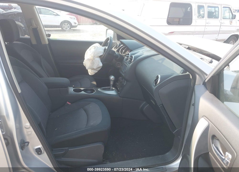 2011 NISSAN ROGUE VIN: JN8AS5MV7BW678055