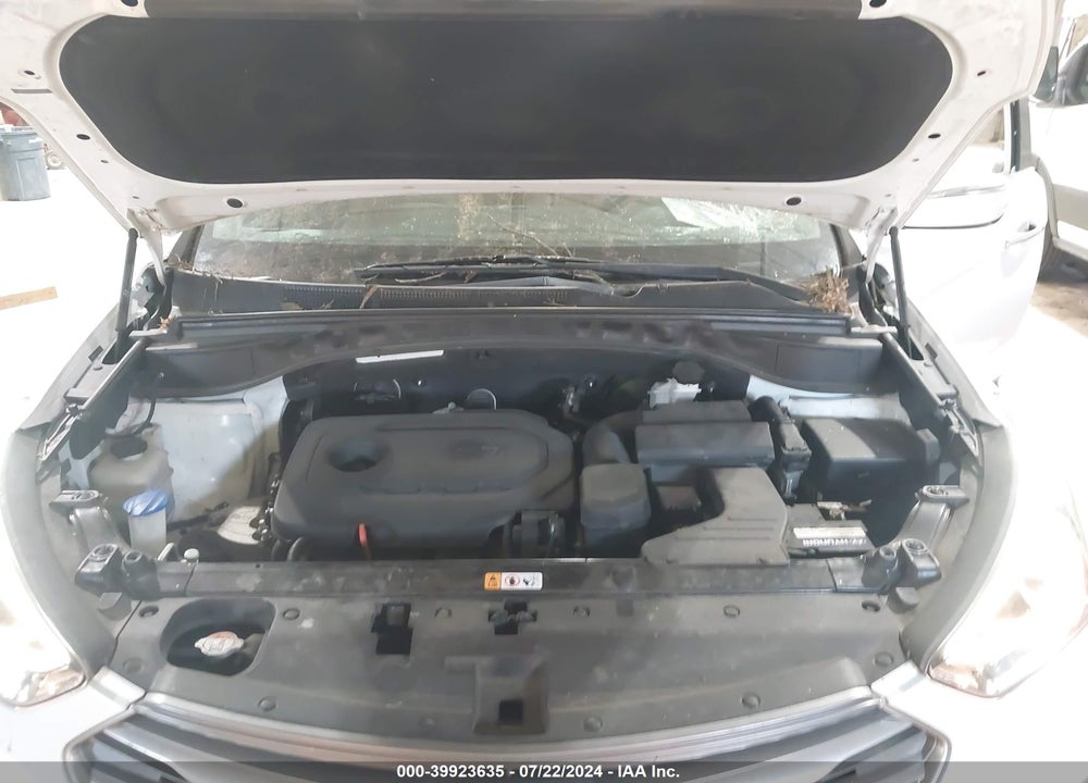 2018 HYUNDAI SANTA FE SPORT 2.4L VIN: 5NMZUDLB8JH062764