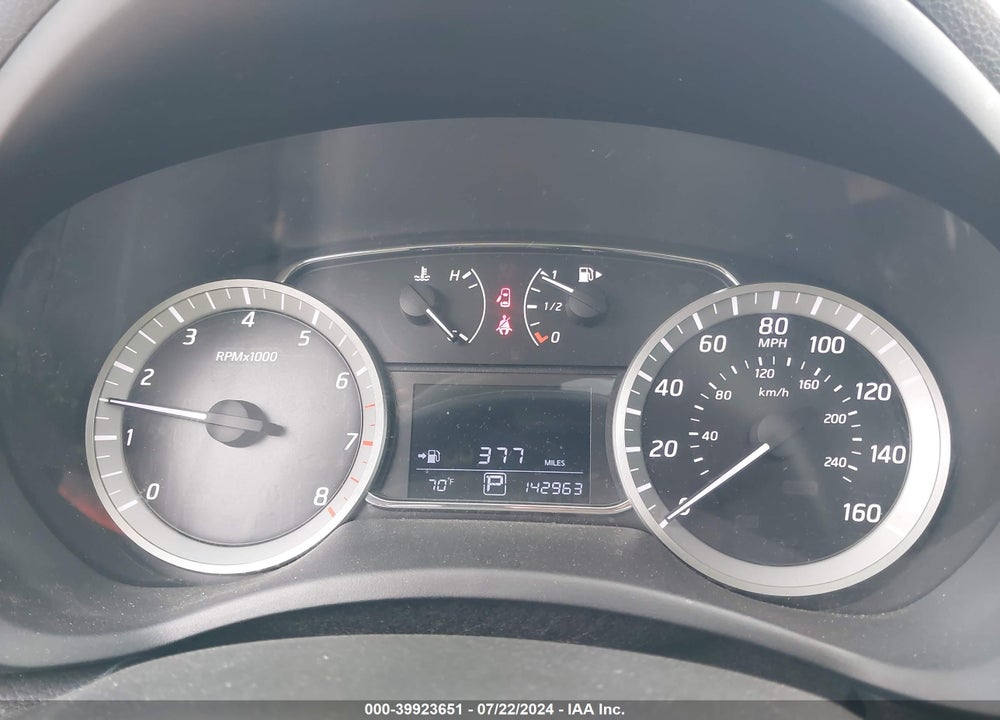 2014 NISSAN SENTRA SR VIN: 3N1AB7AP2EL625001