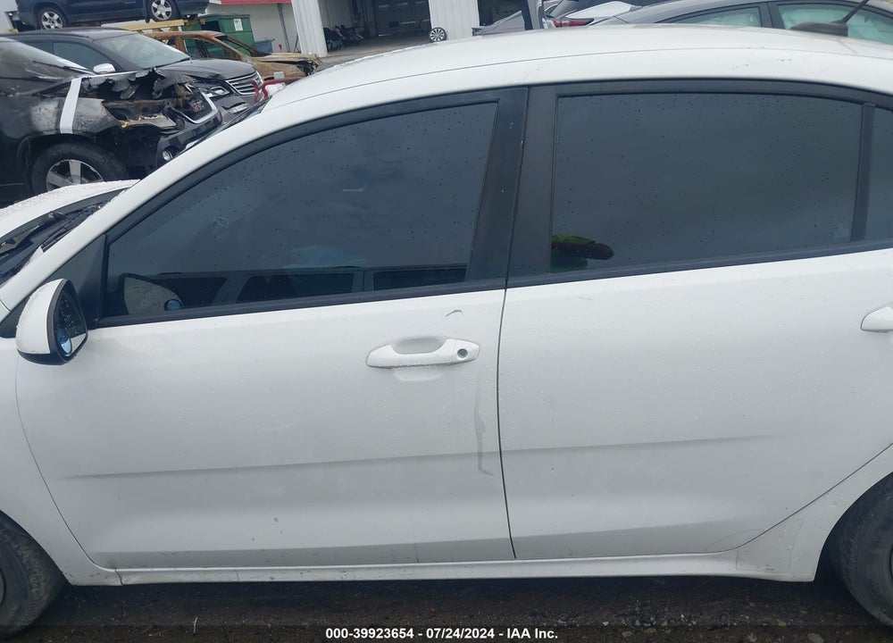 2019 KIA RIO S VIN: 3KPA24AB6KE239228