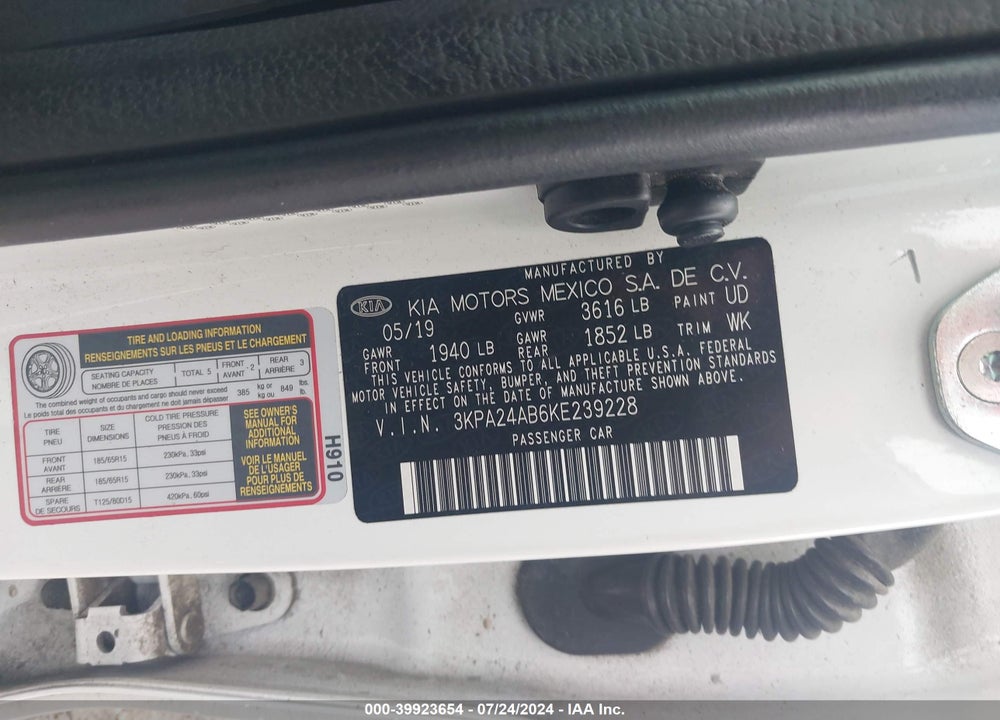 2019 KIA RIO S VIN: 3KPA24AB6KE239228