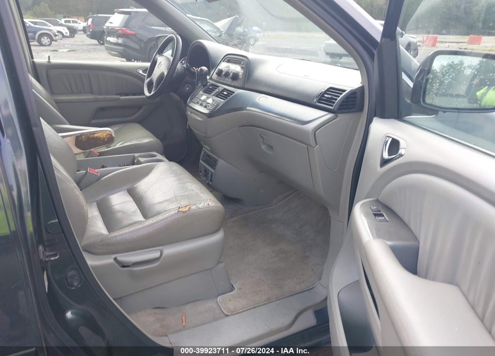 2005 HONDA ODYSSEY EX-L VIN: 5FNRL38755B128812