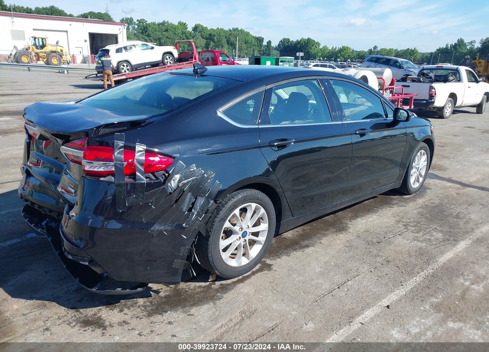 2020 FORD FUSION SE VIN: 3FA6P0HD3LR143385