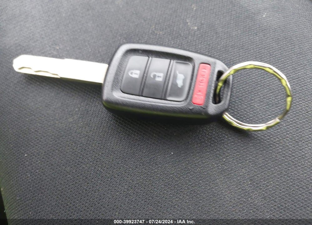 2015 HONDA CR-V LX VIN: 2HKRM4H34FH688341
