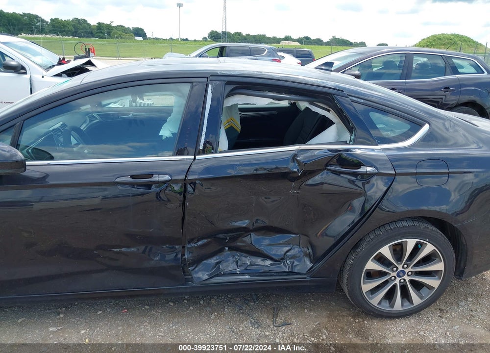 2020 FORD FUSION VIN: 3FA6P0T91LR212125