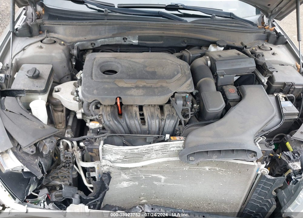 2018 KIA OPTIMA EX VIN: 5XXGU4L39JG194821