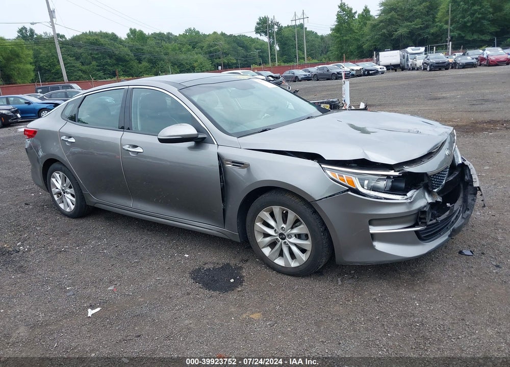2018 KIA OPTIMA EX VIN: 5XXGU4L39JG194821