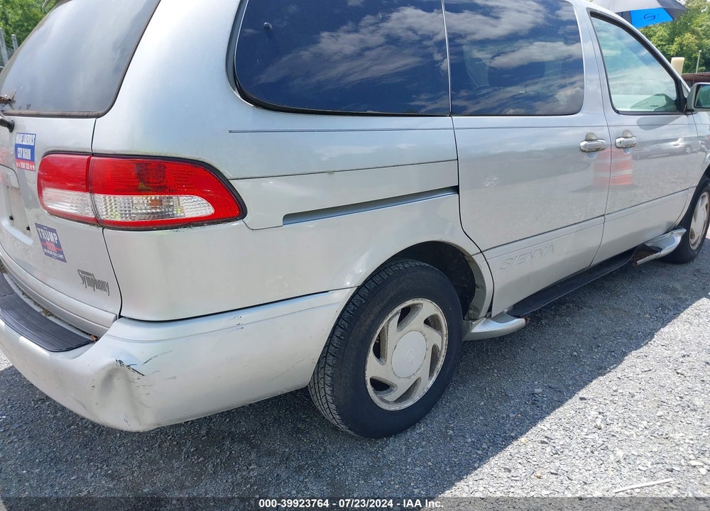 2003 TOYOTA SIENNA LE VIN: 4T3ZF13C53U508854