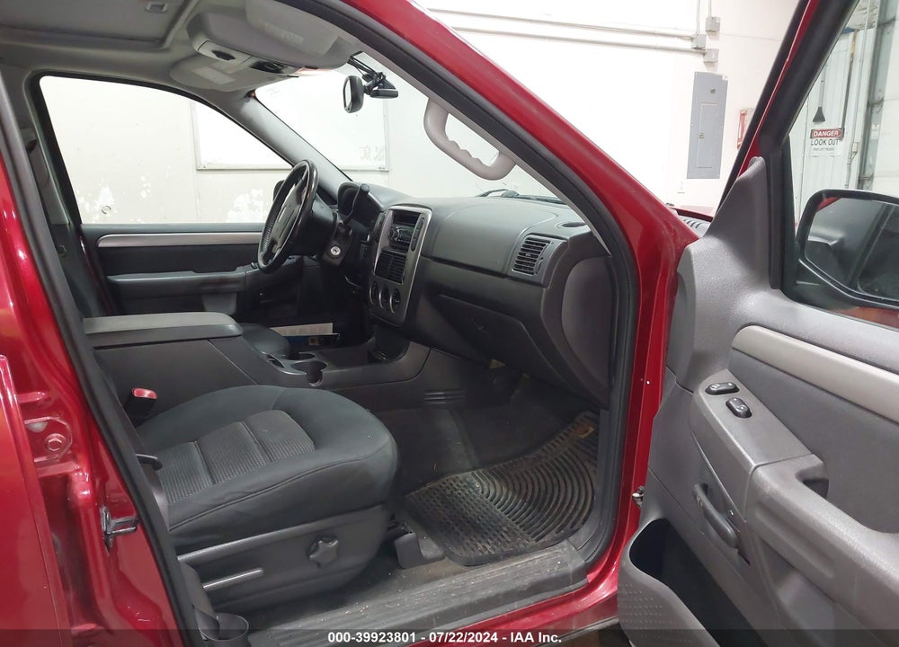 2004 FORD EXPLORER NBX/XLT VIN: 1FMDU73K24ZA78742