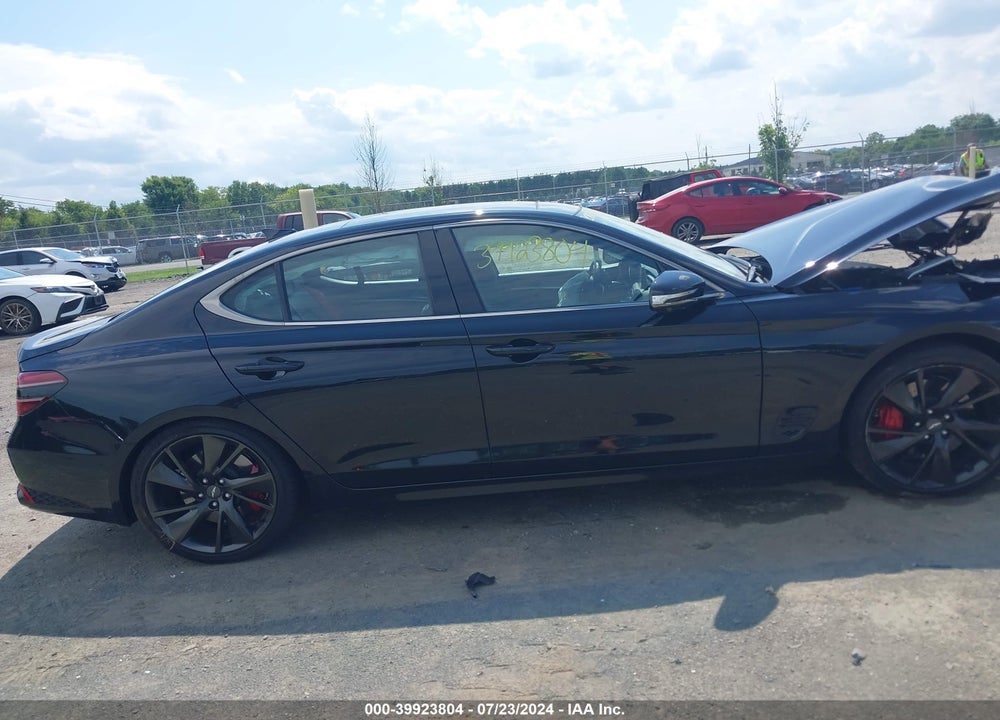 2022 GENESIS G70 3.3T AWD VIN: KMTG54TE6NU098905