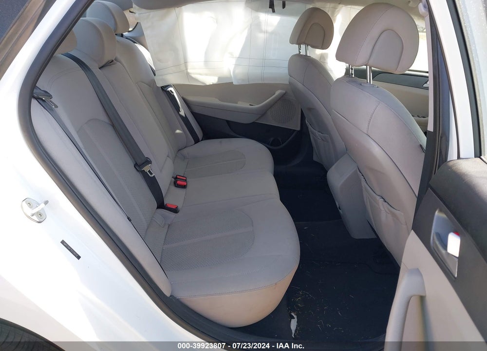 2016 HYUNDAI SONATA SE VIN: 5NPE24AF7GH346618