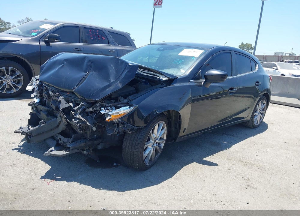 2017 MAZDA 3 TOURING 2.5 VIN: 3MZBN1L36HM132398
