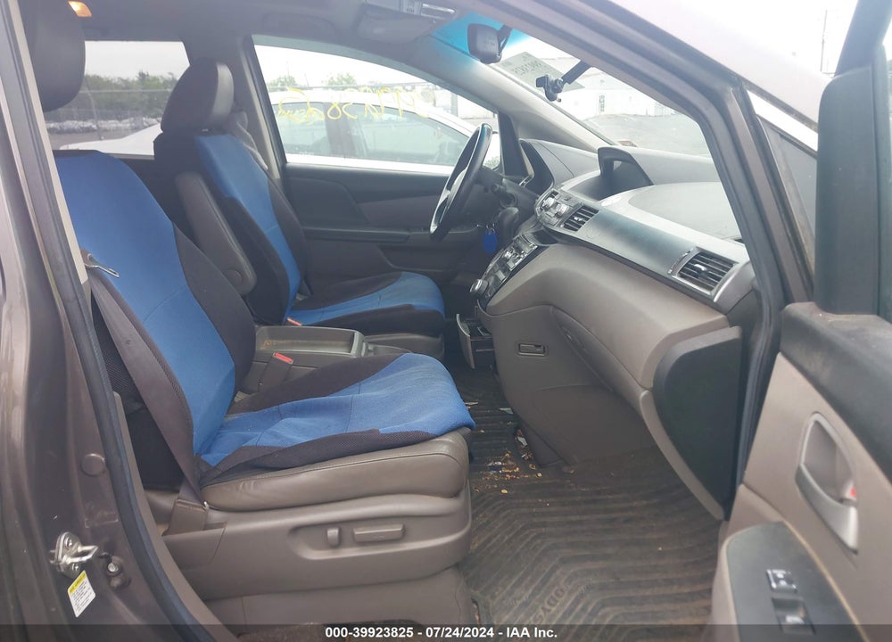 2012 HONDA ODYSSEY EX-L VIN: 5FNRL5H68CB053457