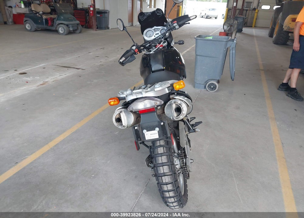 2005 BMW F650 GS VIN: WB10185A55ZL40242