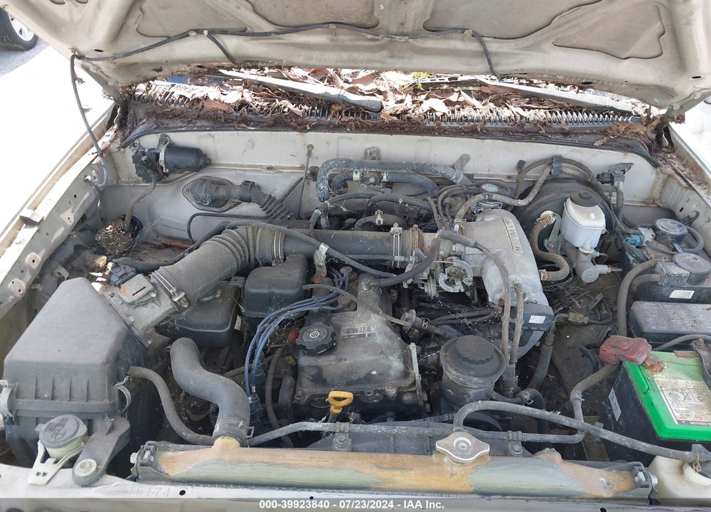 1998 TOYOTA 4RUNNER VIN: JT3GM84RXW0028105