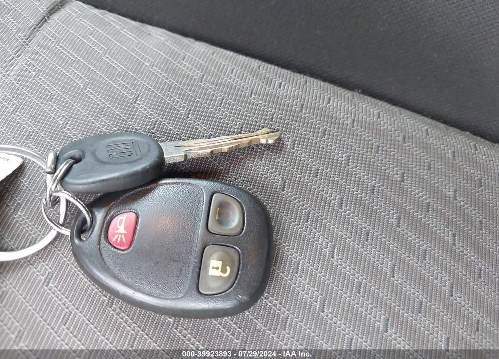 2009 CHEVROLET SILVERADO 1500 LS VIN: 1GCEK19C09Z233050