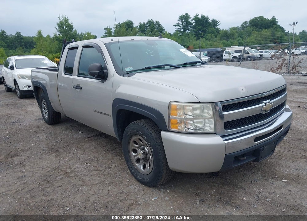 2009 CHEVROLET SILVERADO 1500 LS VIN: 1GCEK19C09Z233050