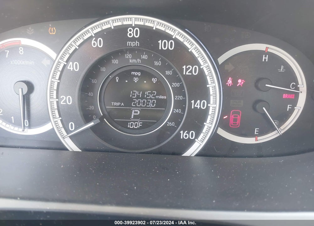 2016 HONDA ACCORD LX VIN: 1HGCR2F39GA096491