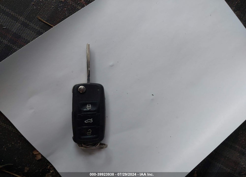 2010 VOLKSWAGEN GTI 4-DOOR VIN: WVWHV7AJ4AW264339