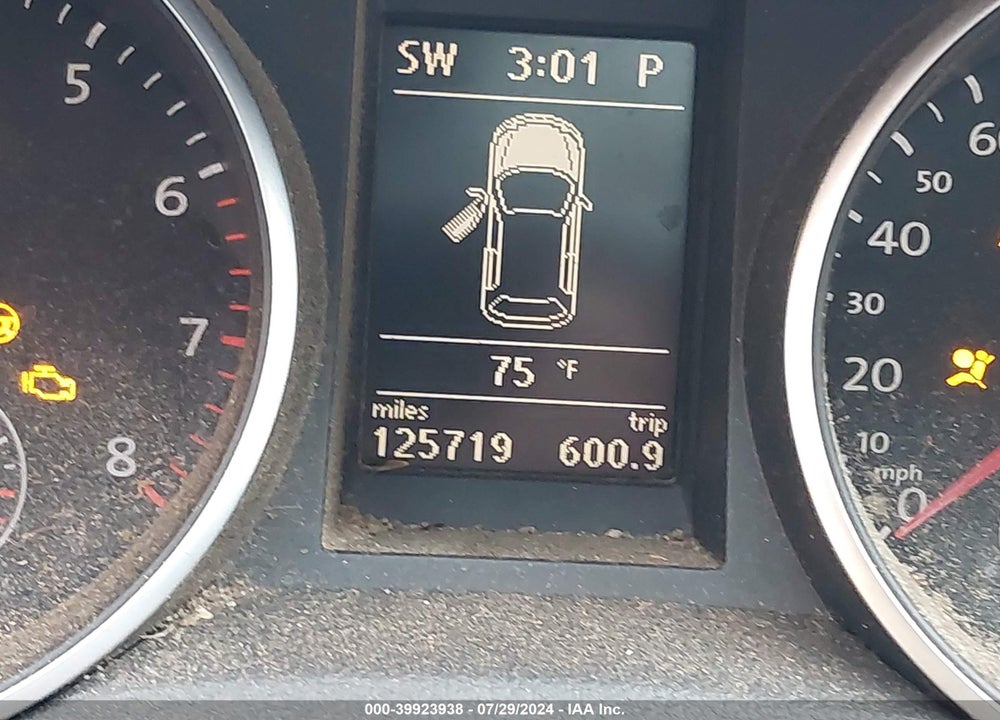 2010 VOLKSWAGEN GTI 4-DOOR VIN: WVWHV7AJ4AW264339