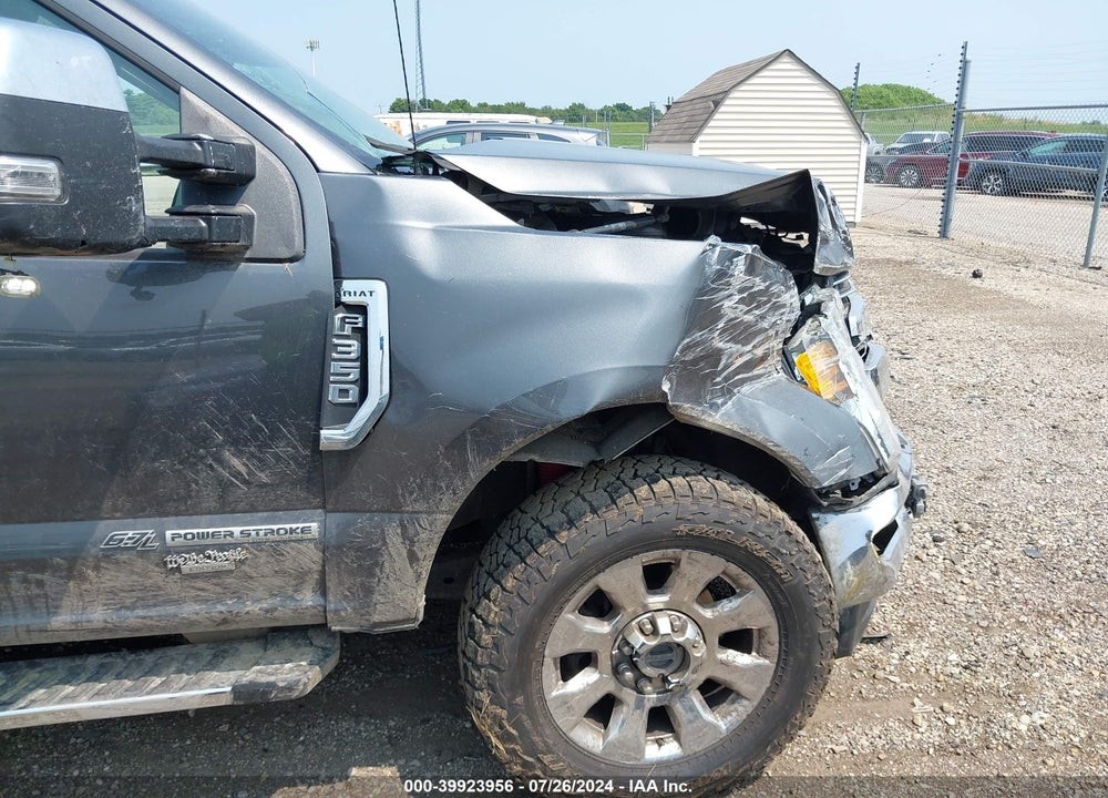 2017 FORD F-350 LARIAT VIN: 1FT8W3BT8HEC30863