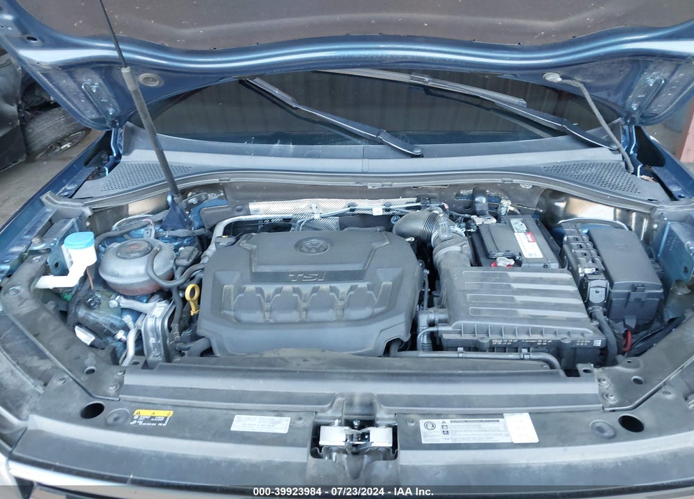 2019 VOLKSWAGEN TIGUAN 2.0T SE/2.0T SEL/2.0T SEL R-LINE/2.0T SEL R-LINE BLACK VIN: 3VV3B7AX3KM068421