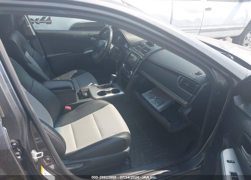 2013 TOYOTA CAMRY SE VIN: 4T1BF1FK1DU244207