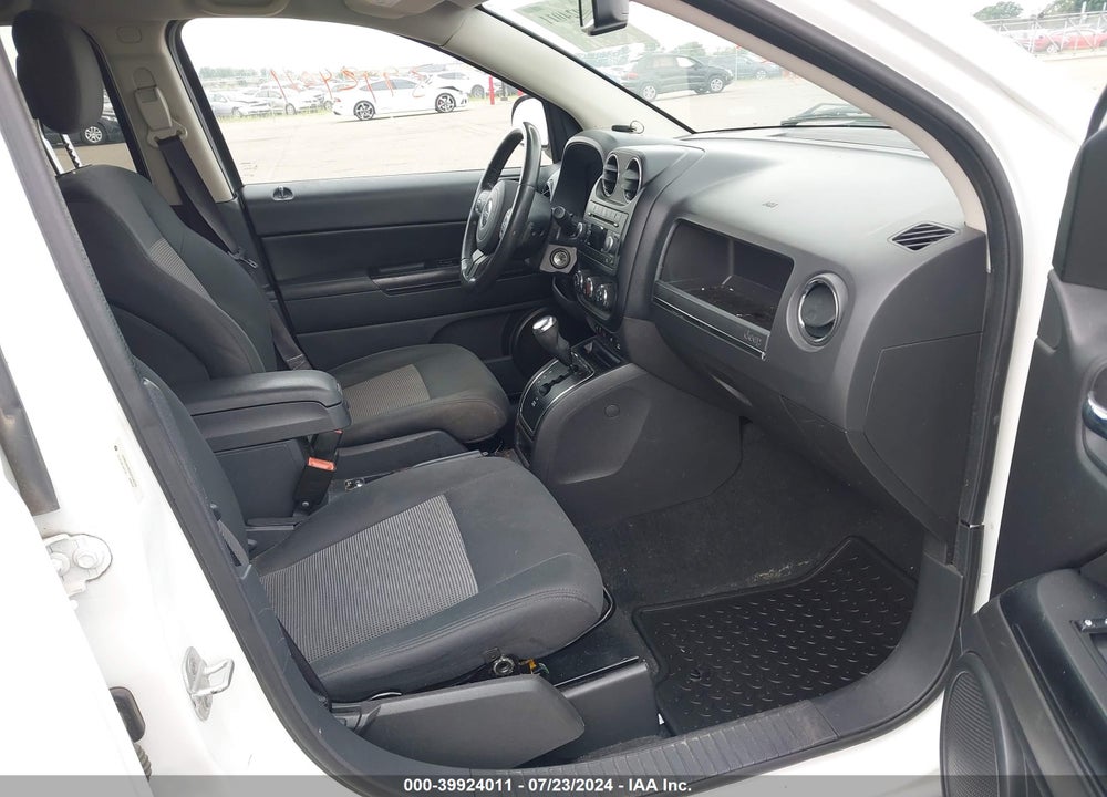 2012 JEEP COMPASS LATITUDE VIN: 1C4NJDEB2CD558370