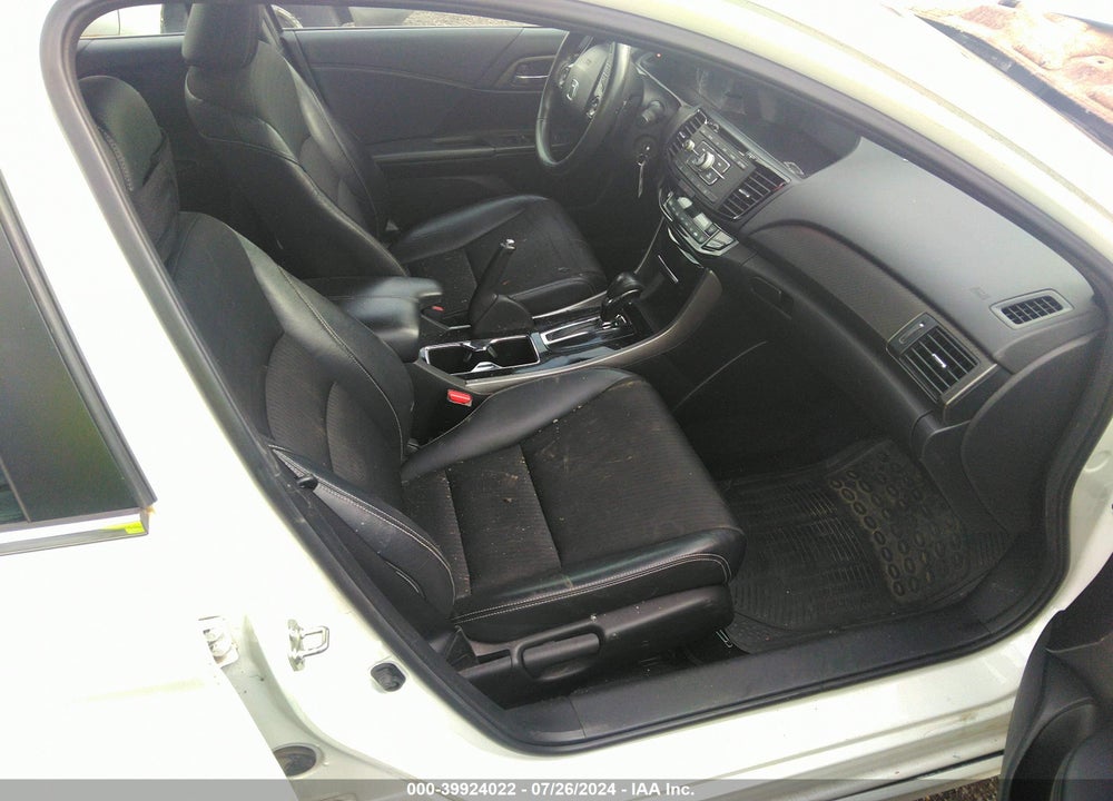 2017 HONDA ACCORD SPORT VIN: 1HGCR2F51HA070096