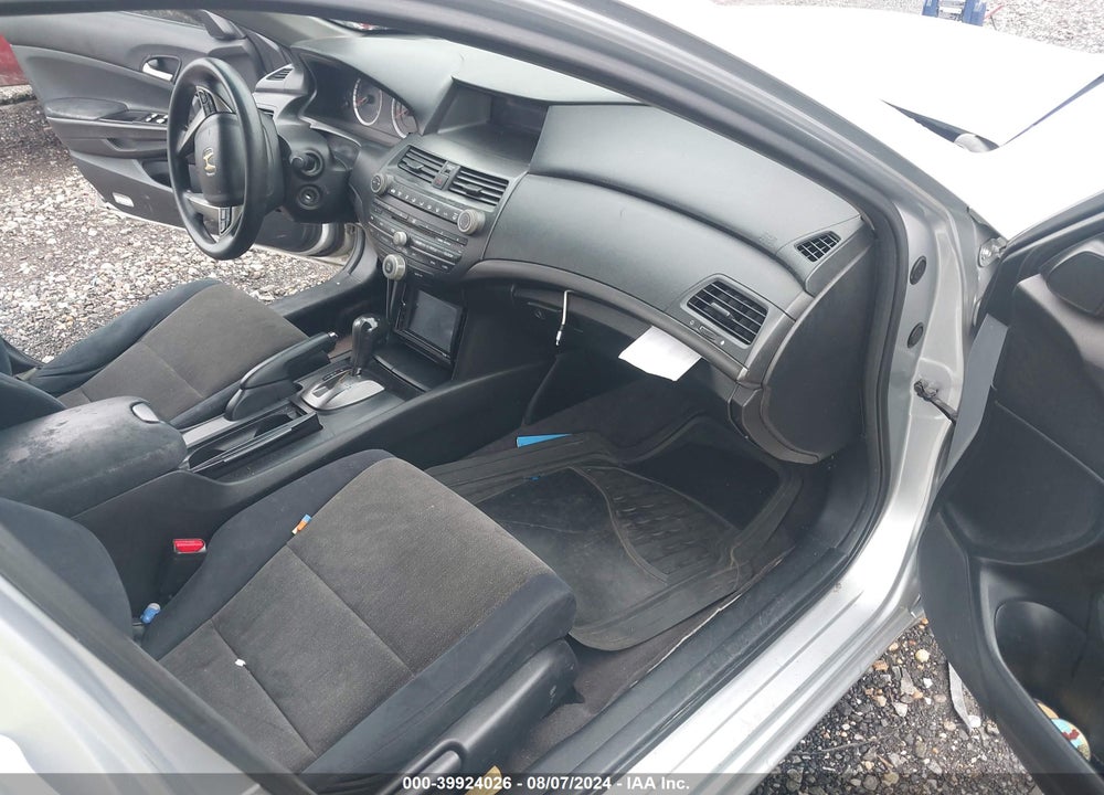 2008 HONDA ACCORD 2.4 LX VIN: JHMCP26368C033230
