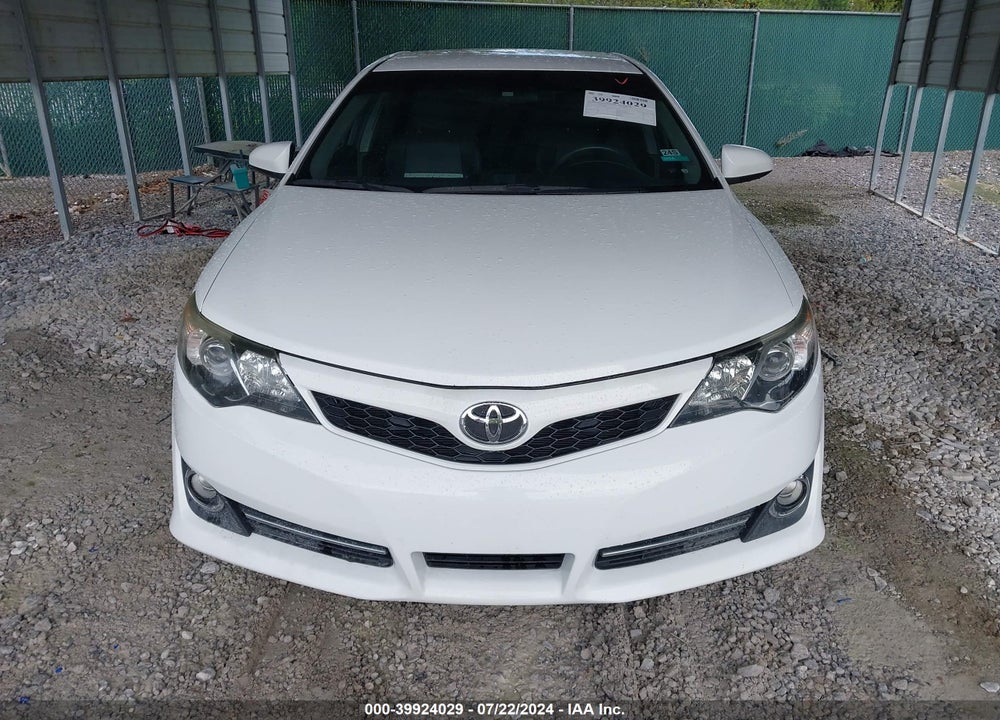 2013 TOYOTA CAMRY SE VIN: 4T1BF1FK1DU274789