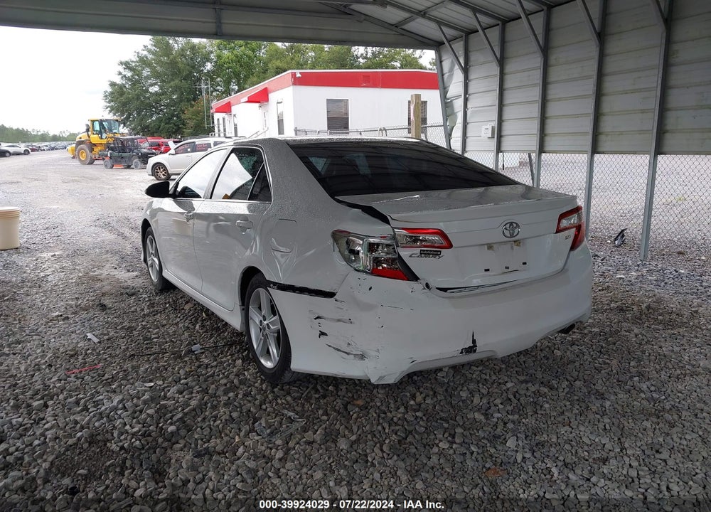 2013 TOYOTA CAMRY SE VIN: 4T1BF1FK1DU274789