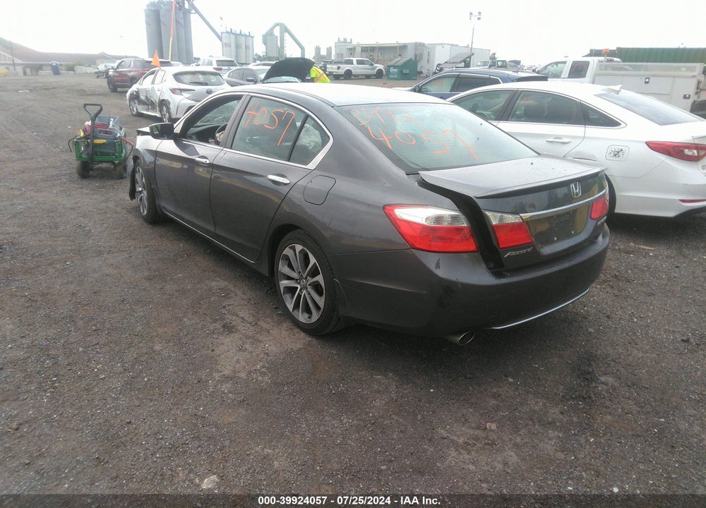 2013 HONDA ACCORD SPORT VIN: 1HGCR2F58DA113245