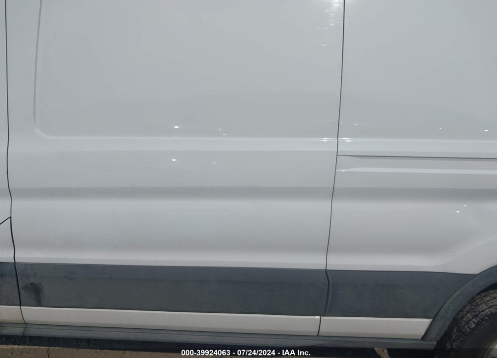 2022 FORD TRANSIT-350 VIN: 1FTBW2X88NKA70422