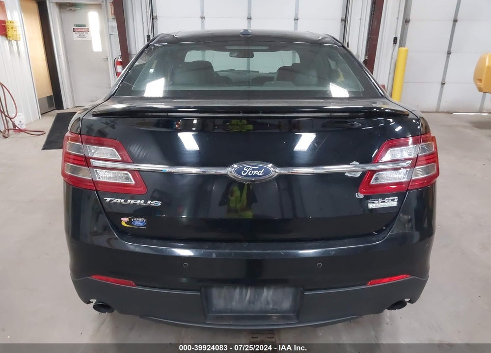 2016 FORD TAURUS SHO VIN: 1FAHP2KT0GG124892
