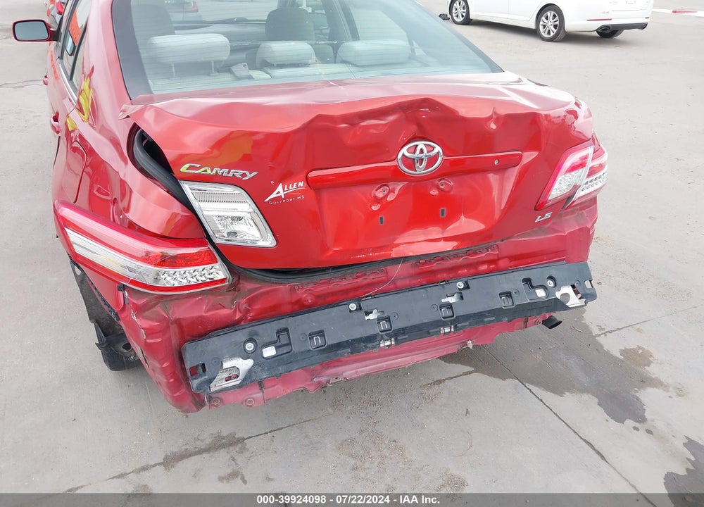 2011 TOYOTA CAMRY LE VIN: 4T1BF3EKXBU628948