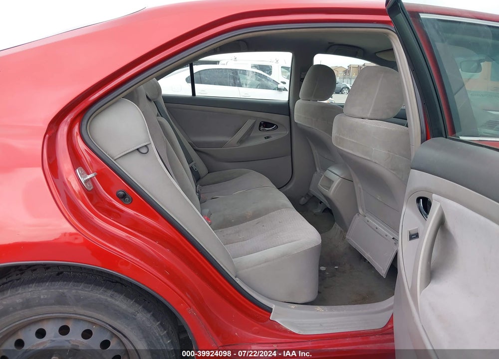 2011 TOYOTA CAMRY LE VIN: 4T1BF3EKXBU628948