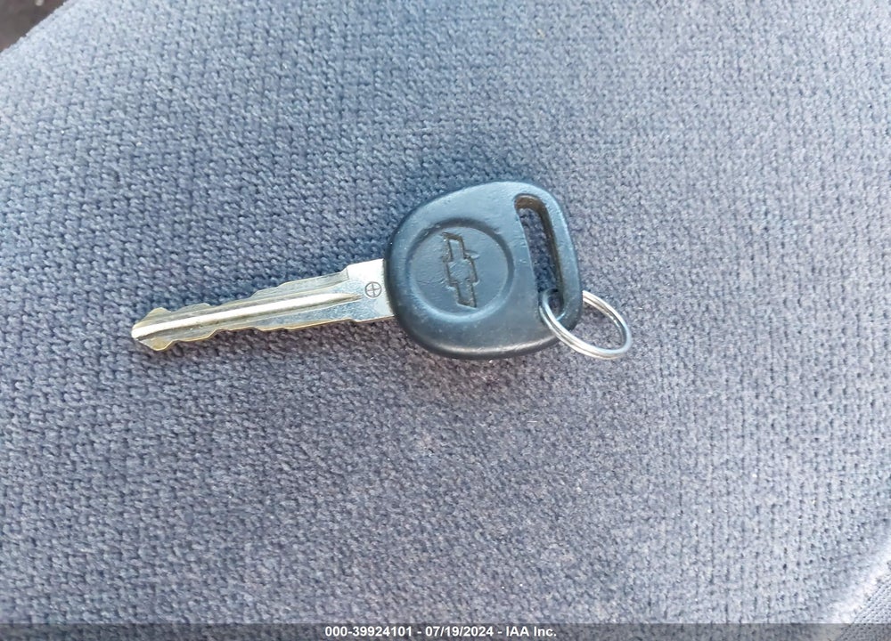 2011 CHEVROLET IMPALA LT VIN: 2G1WG5EKXB1177278