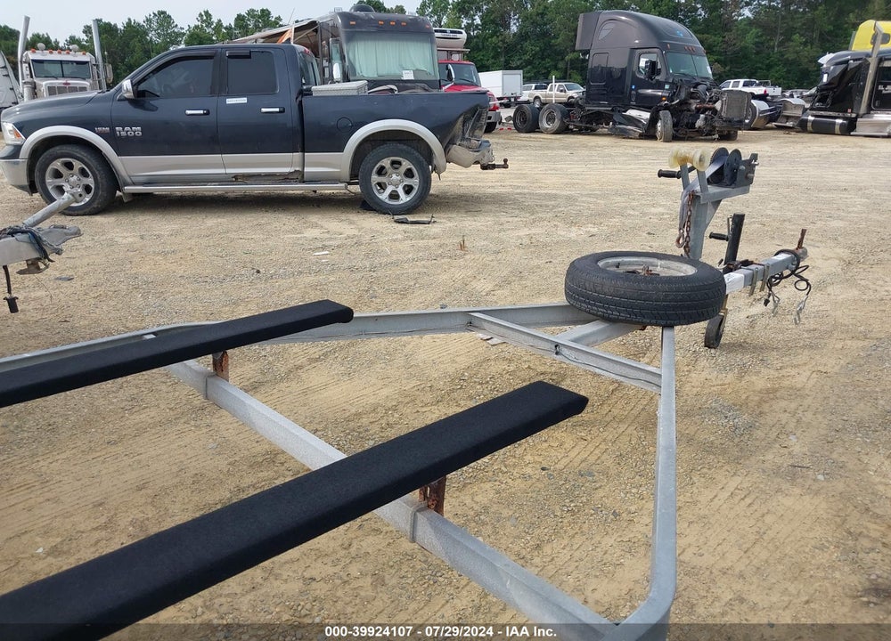 2006 LOAD RITE ROAD KING BOAT TRAILER VIN: 5KZBB19146A011851