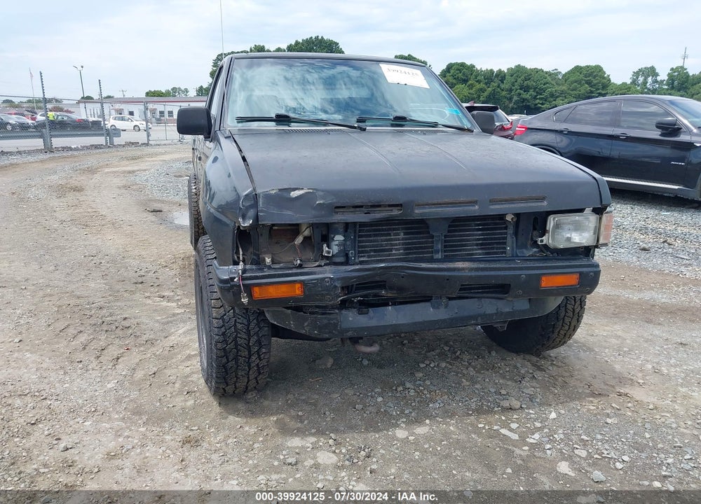 1988 NISSAN D21 KING CAB VIN: 1N6ND16Y9JC304213